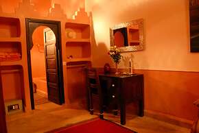 Riad Ajmal