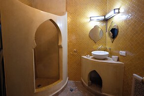 Riad Ajmal