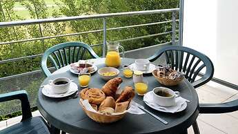 Vacancéole - AUBIGNAN Les Demeures du Ventoux