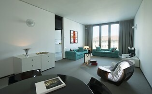 DUPARC Contemporary Suites