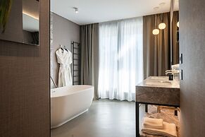 DUPARC Contemporary Suites