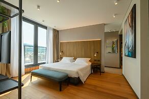 DUPARC Contemporary Suites