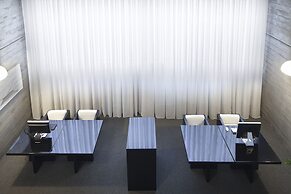 DUPARC Contemporary Suites