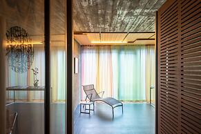 DUPARC Contemporary Suites