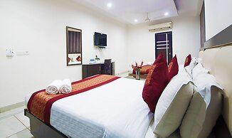 Hotel Apra International