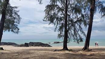 Palm Galleria Resort