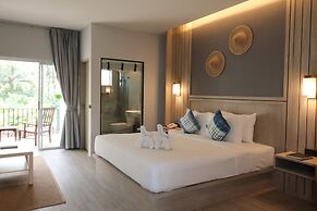 Palm Galleria Resort