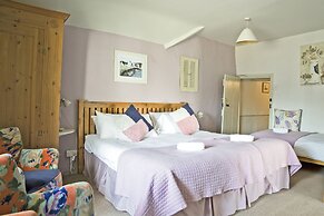 Hawthorn Farm Guest House