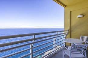 Atlantic Holiday Hotel