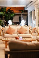 Atlantic Holiday Hotel