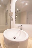 Atlantic Holiday Hotel