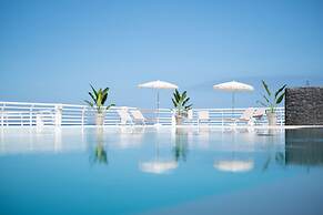 Atlantic Holiday Hotel