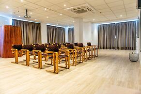 Atlantic Holiday Hotel