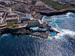 Atlantic Holiday Hotel