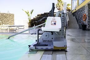 Atlantic Holiday Hotel