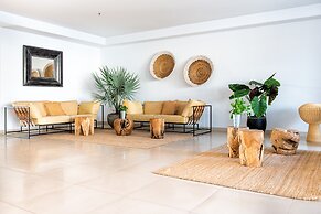 Atlantic Holiday Hotel