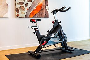 Atlantic Holiday Hotel