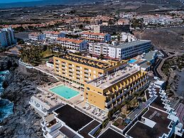 Atlantic Holiday Hotel