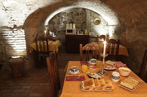 Almunia De San Miguel