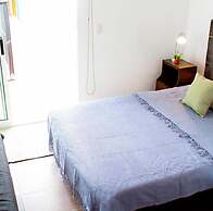 La Casa del Barrio - Hostel