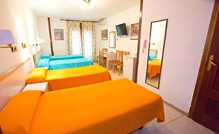 Hostal Lizana 2