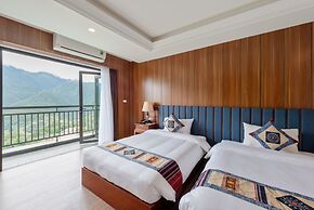 Bamboo Sapa Hotel