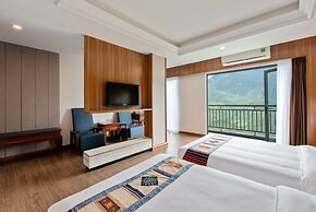 Bamboo Sapa Hotel