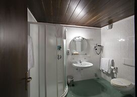 Hotel Baita Clementi