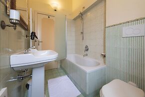 Villa Scacciapensieri Boutique Hotel