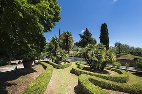 Villa Scacciapensieri Boutique Hotel
