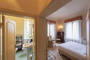 Villa Scacciapensieri Boutique Hotel