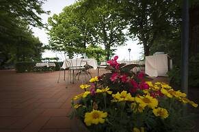 Villa Scacciapensieri Boutique Hotel