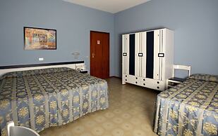 Hotel Ariston
