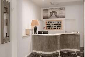 c-hotels International