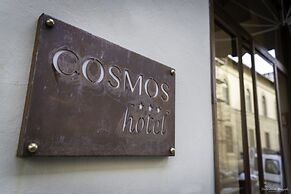 Hotel Cosmos