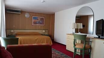 Hotel Majestic