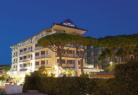 Hotel Majestic