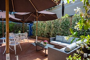 Aldrovandi Residence City Suites