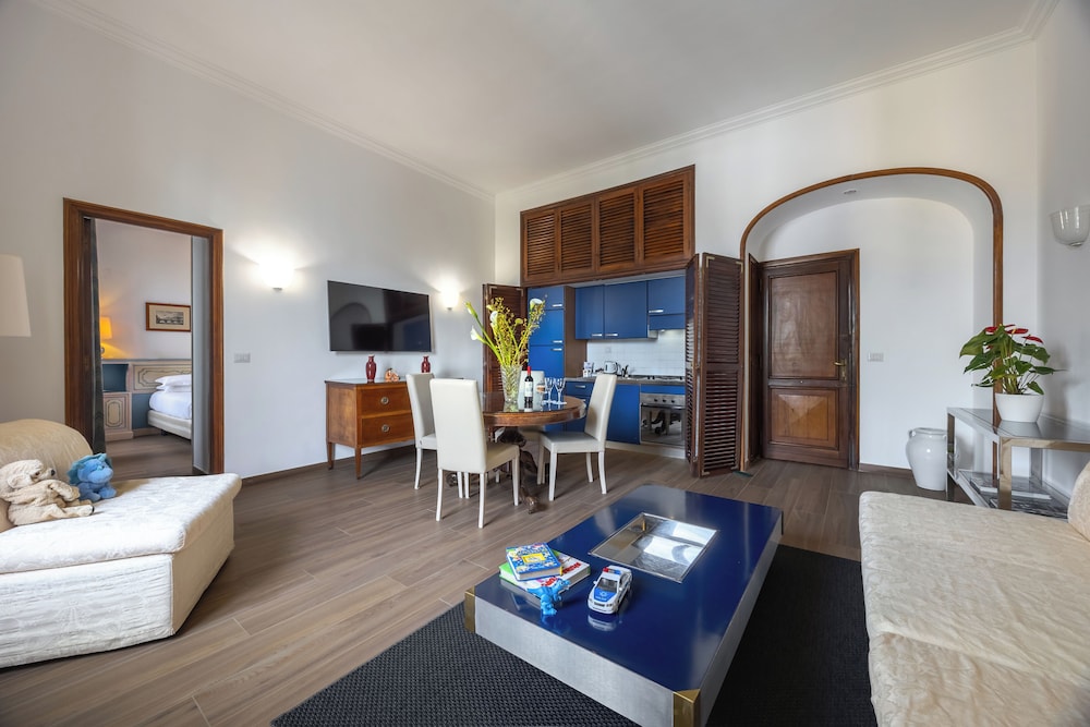 Aldrovandi Residence City Suites