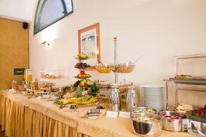 Aldrovandi Residence City Suites