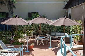Aldrovandi Residence City Suites