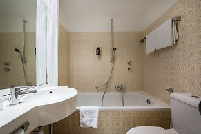 Hotel Arosa - Düsseldorf Oberkassel