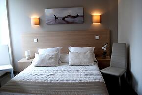 Logis Hôtel Restaurant du Midi