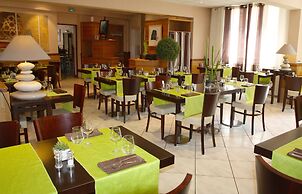 Logis Hôtel Restaurant du Midi