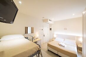 Ferretti Beach Hotel