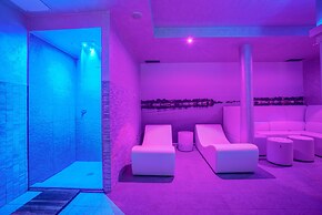 Ferretti Beach Hotel