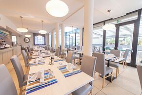 Ferretti Beach Hotel