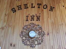 Shelton Inn