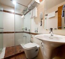 Grand Residency Hotel & Serviced Apartments