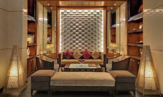 Grand Residency Hotel & Serviced Apartments